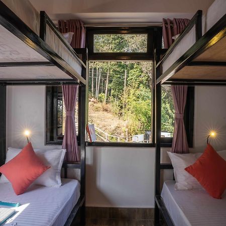 Zostel Rinchenpong Hostel Екстериор снимка