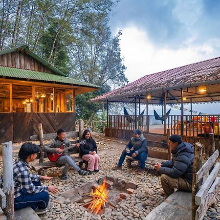Zostel Rinchenpong Hostel Екстериор снимка