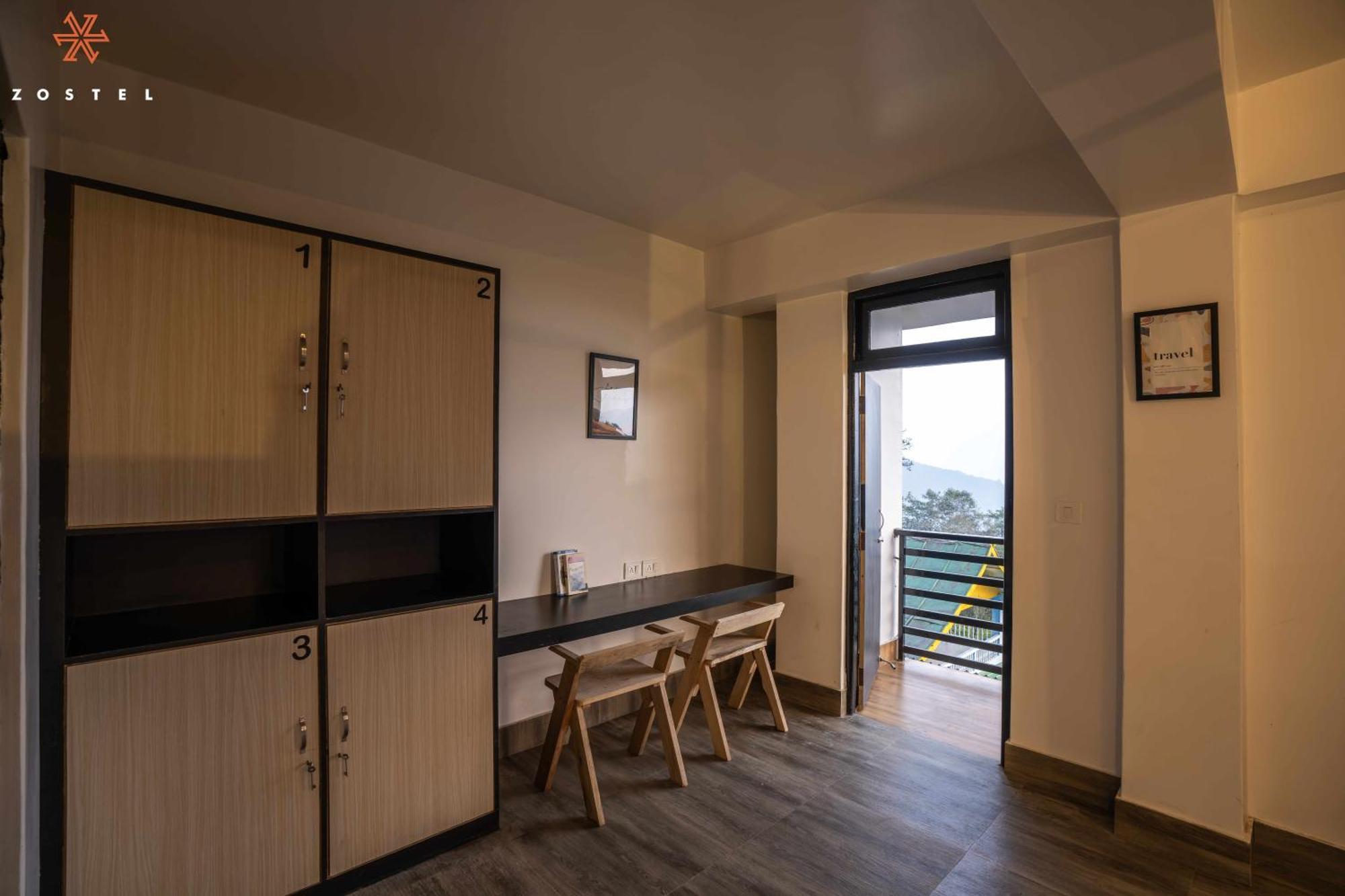 Zostel Rinchenpong Hostel Екстериор снимка