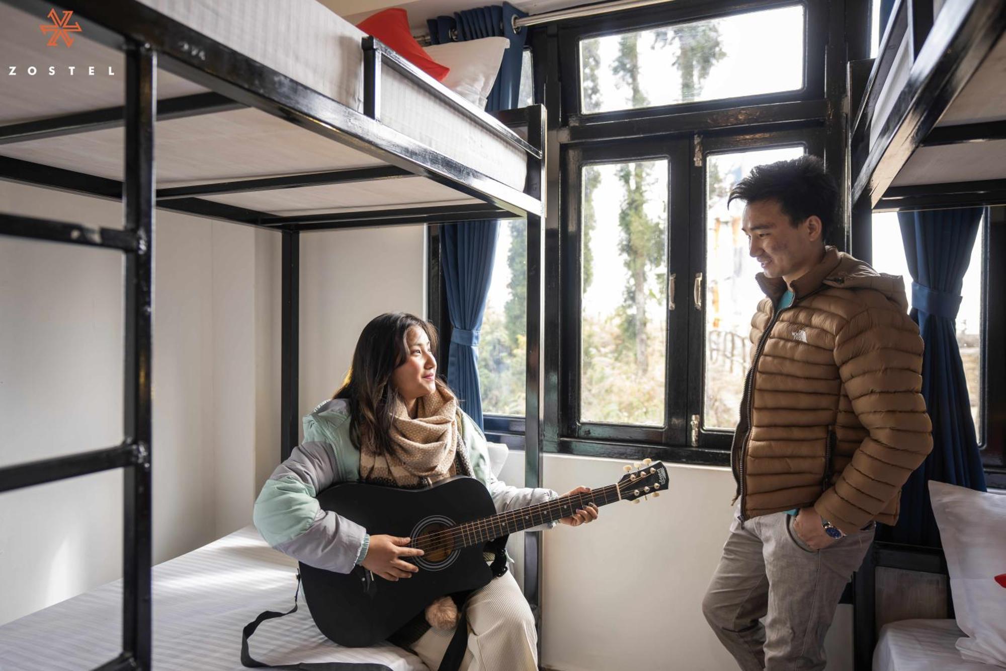 Zostel Rinchenpong Hostel Екстериор снимка