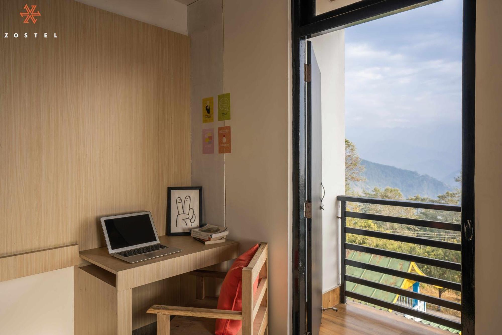 Zostel Rinchenpong Hostel Екстериор снимка