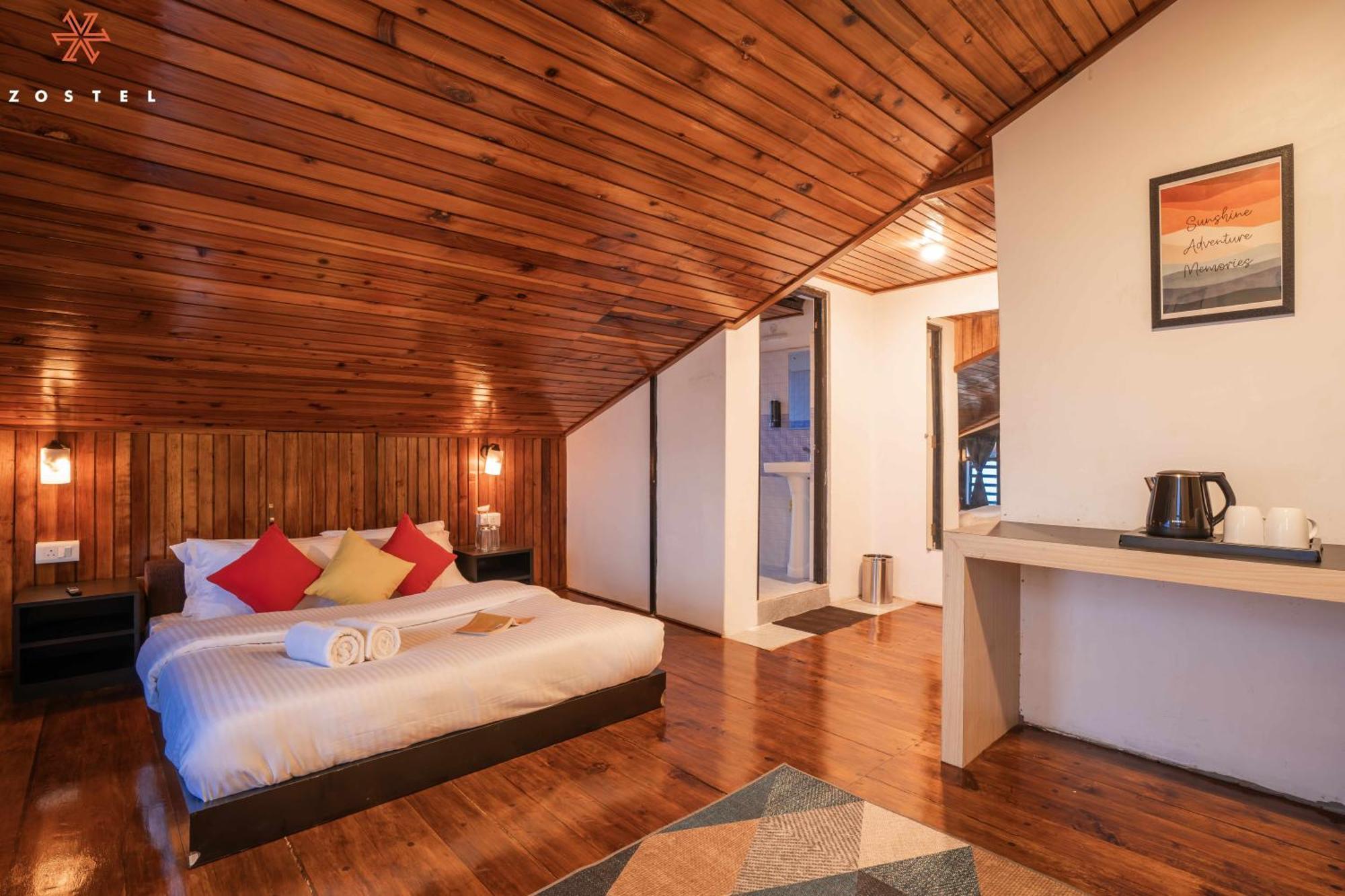 Zostel Rinchenpong Hostel Екстериор снимка