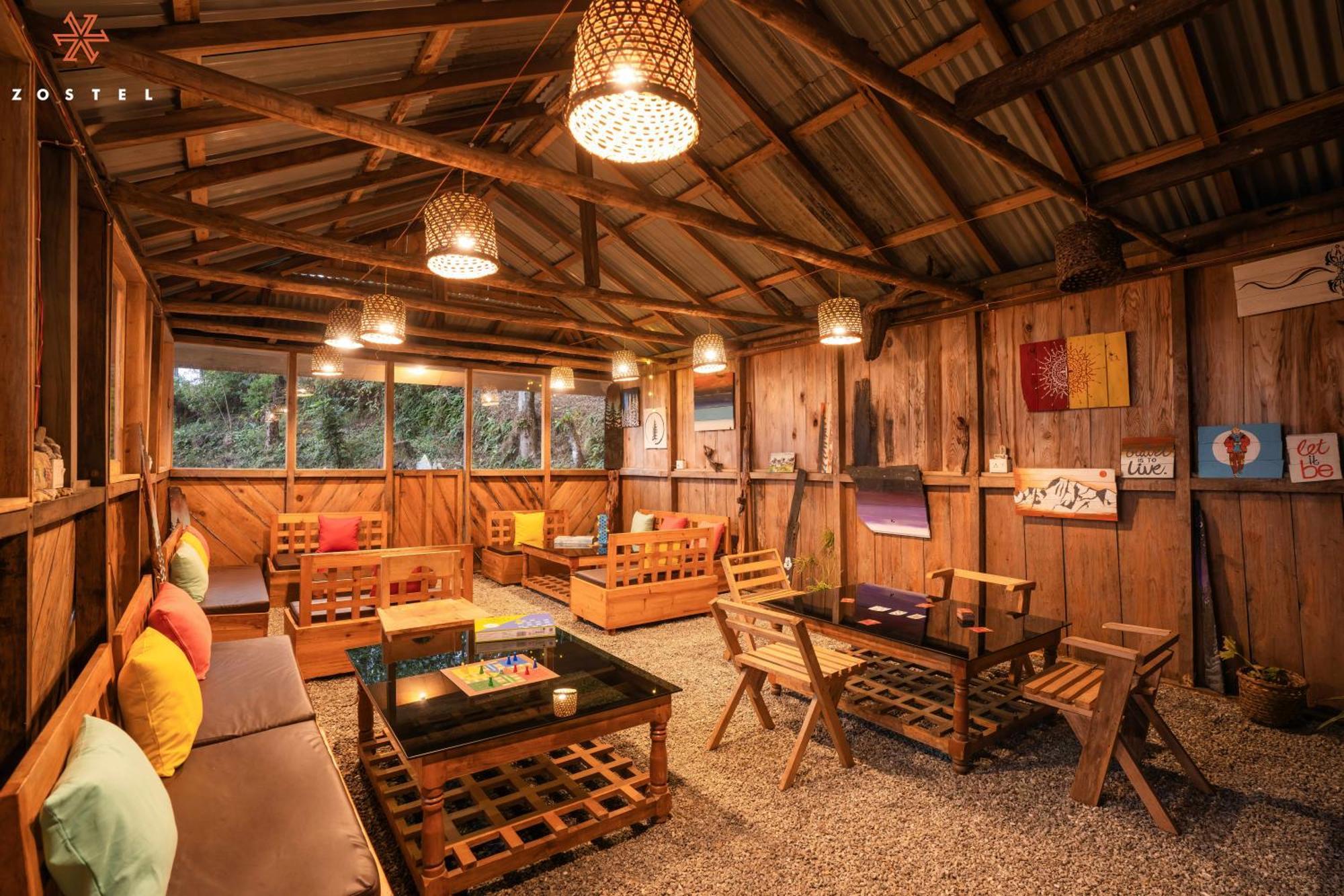 Zostel Rinchenpong Hostel Екстериор снимка