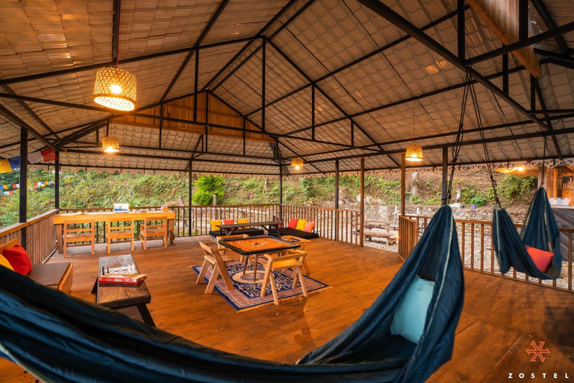 Zostel Rinchenpong Hostel Екстериор снимка