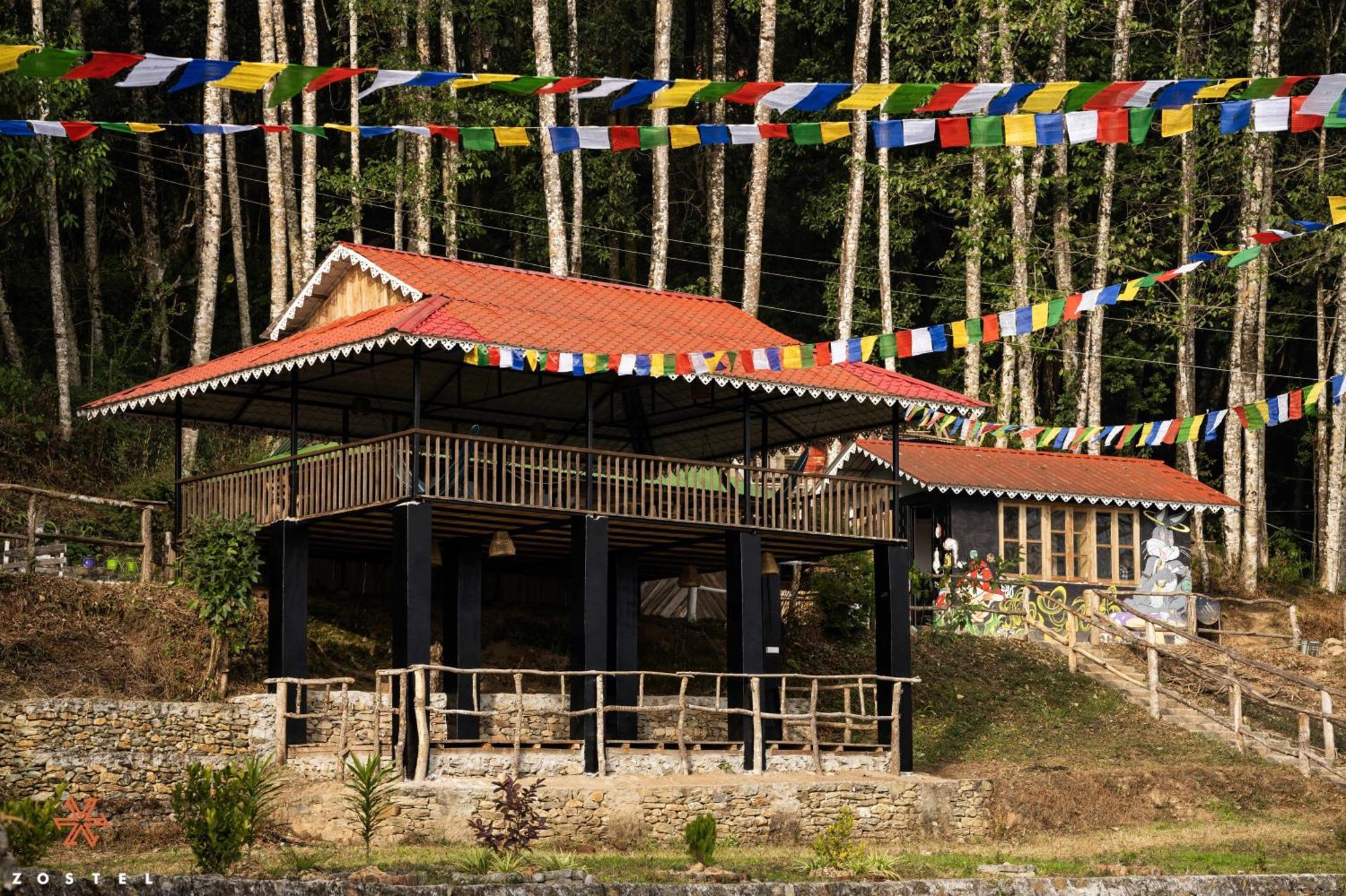 Zostel Rinchenpong Hostel Екстериор снимка