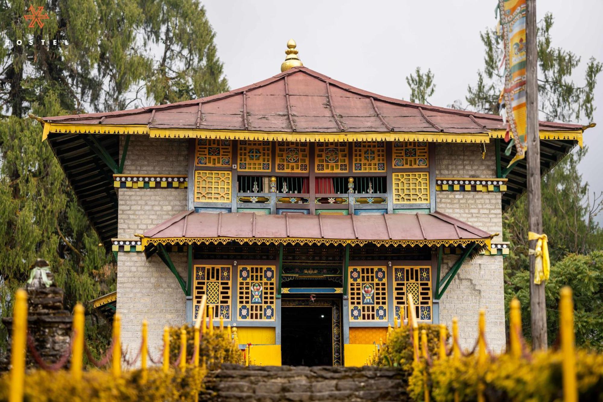 Zostel Rinchenpong Hostel Екстериор снимка