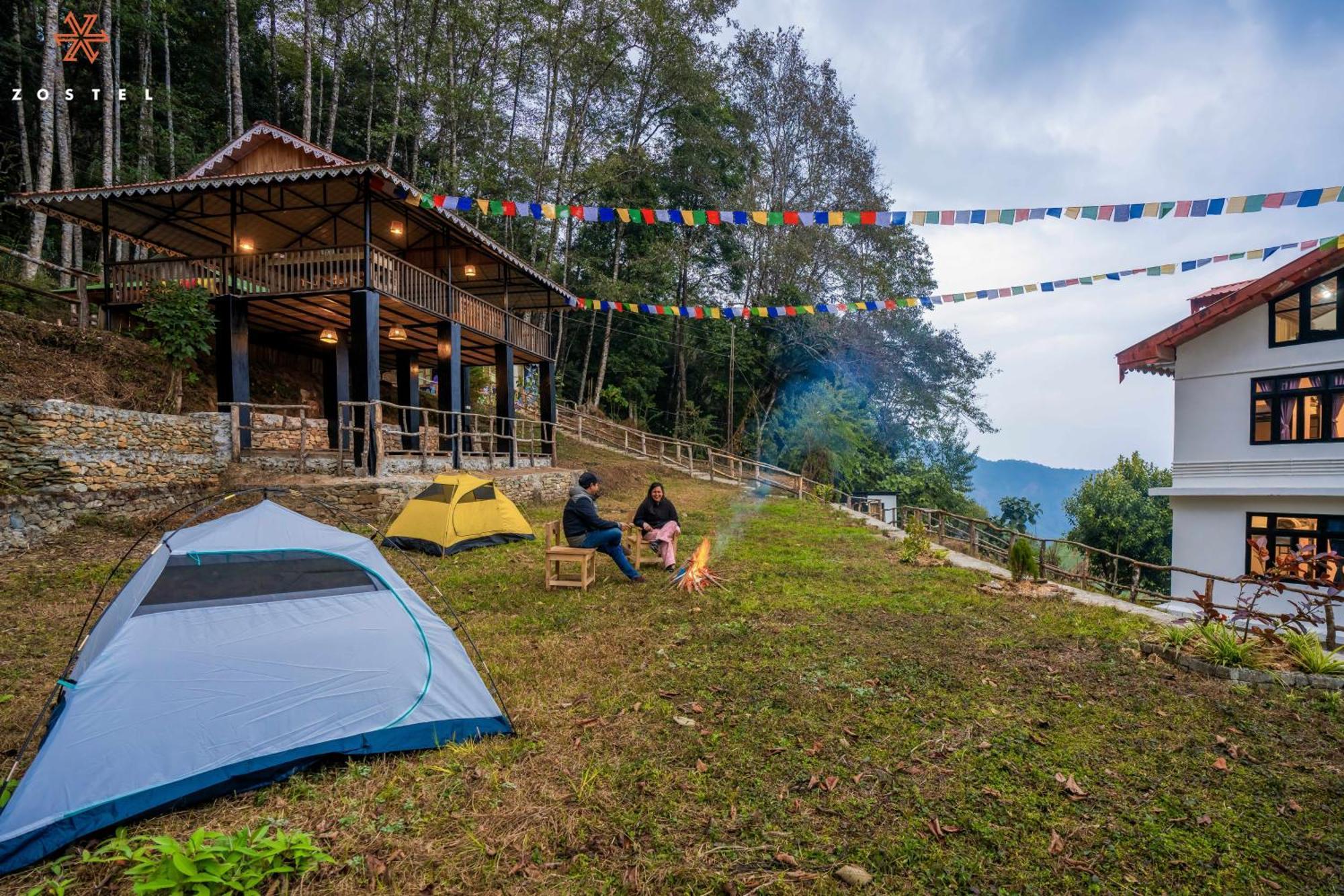 Zostel Rinchenpong Hostel Екстериор снимка